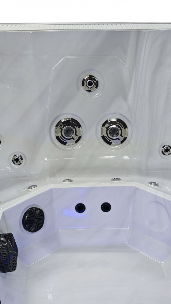 Переливной СПА бассейн Joyee Lucerne Spa 257х219х105 см (рис.12) Переливной СПА бассейн Joyee Lucerne Spa 257х219х105 см (рис.12)